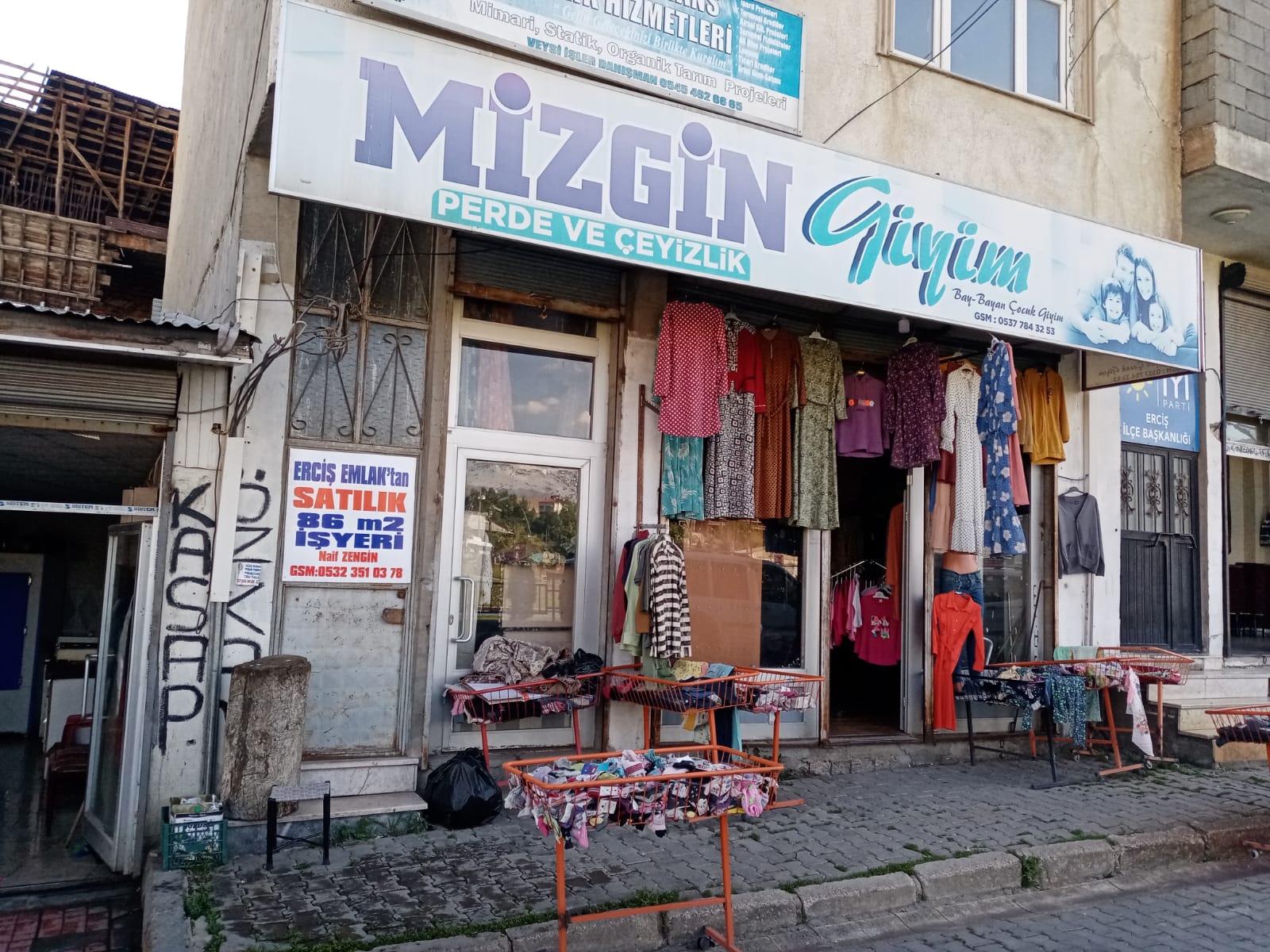 Satlık dükkan 